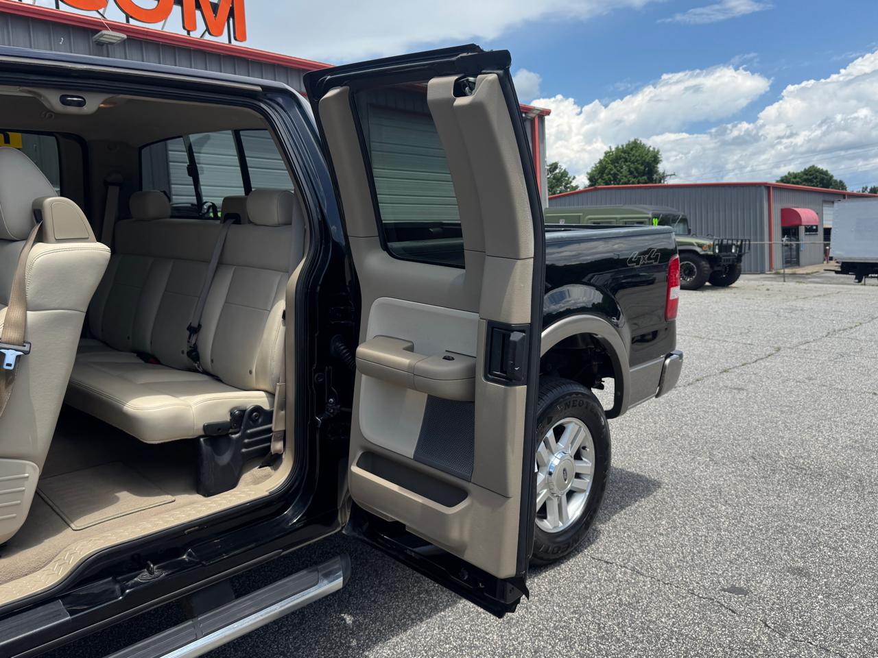 Ford F-150 Lariat SuperCab 4WD 2004