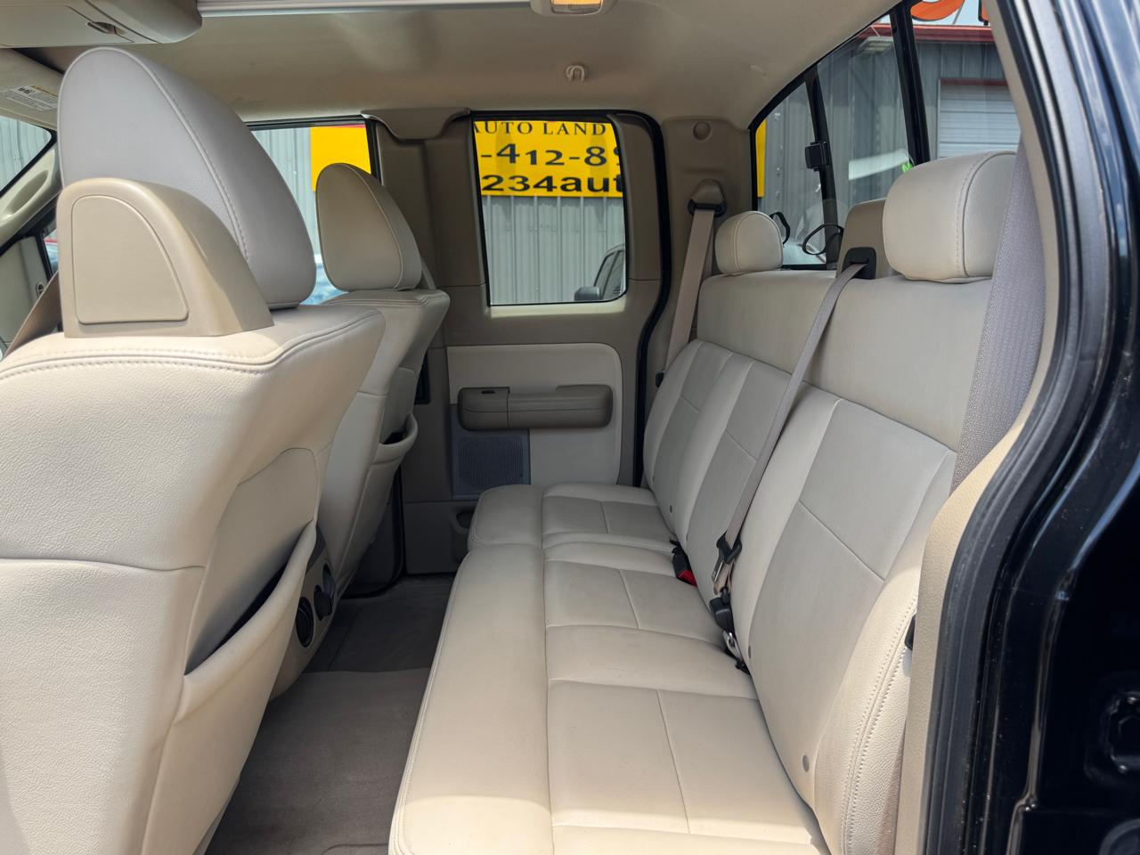 Ford F-150 Lariat SuperCab 4WD 2004