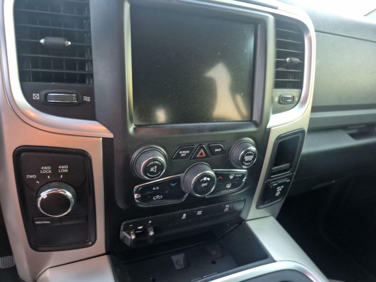RAM 2500 Big Horn Crew Cab 4WD 2016