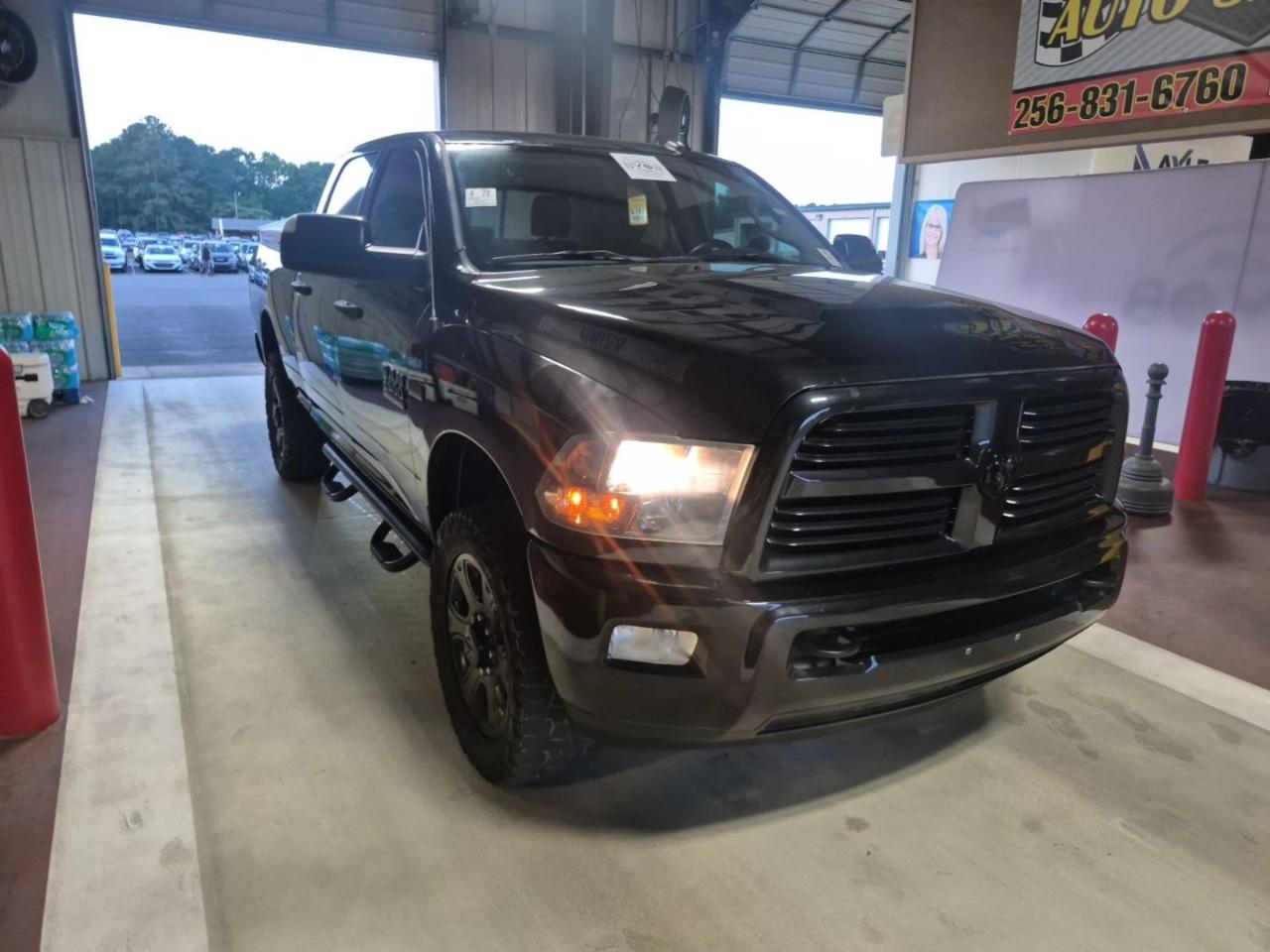 RAM 2500 Big Horn Crew Cab 4WD 2016