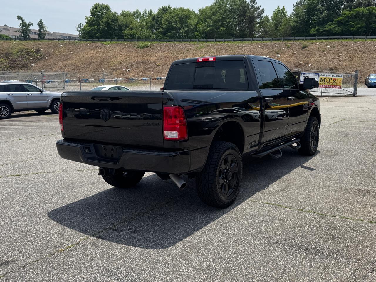 RAM 2500 Big Horn Crew Cab 4WD 2016