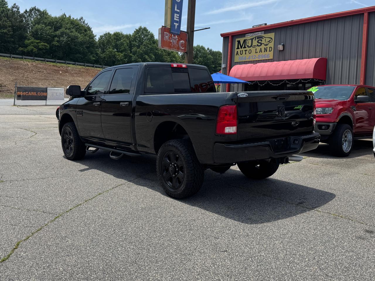 RAM 2500 Big Horn Crew Cab 4WD 2016