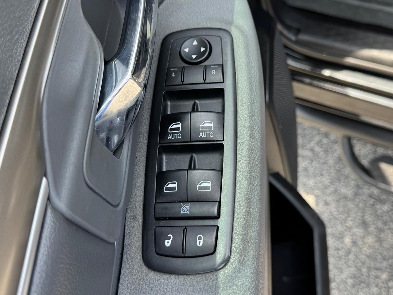 RAM 2500 Big Horn Crew Cab 4WD 2016