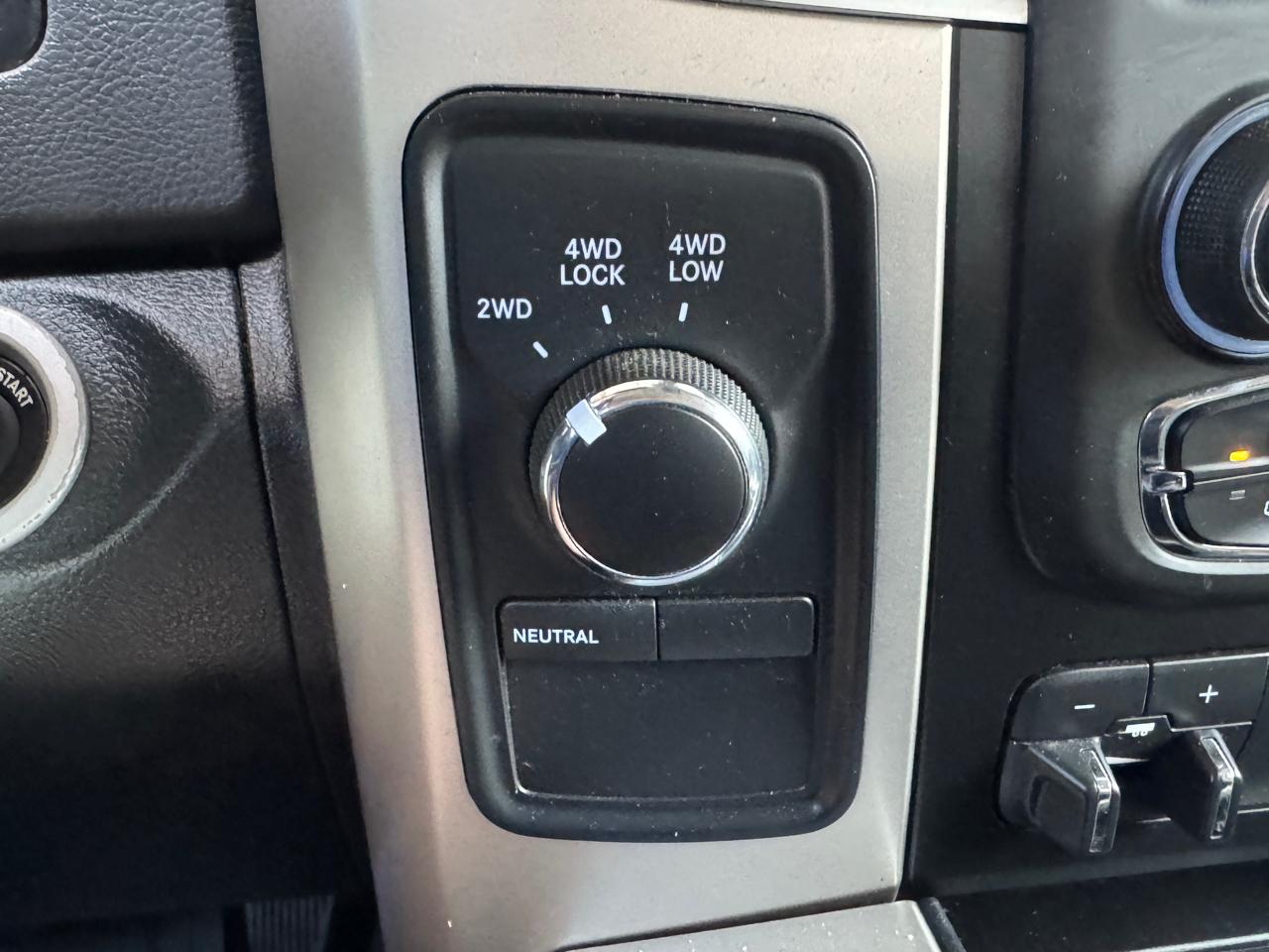 RAM 2500 Big Horn Crew Cab 4WD 2016