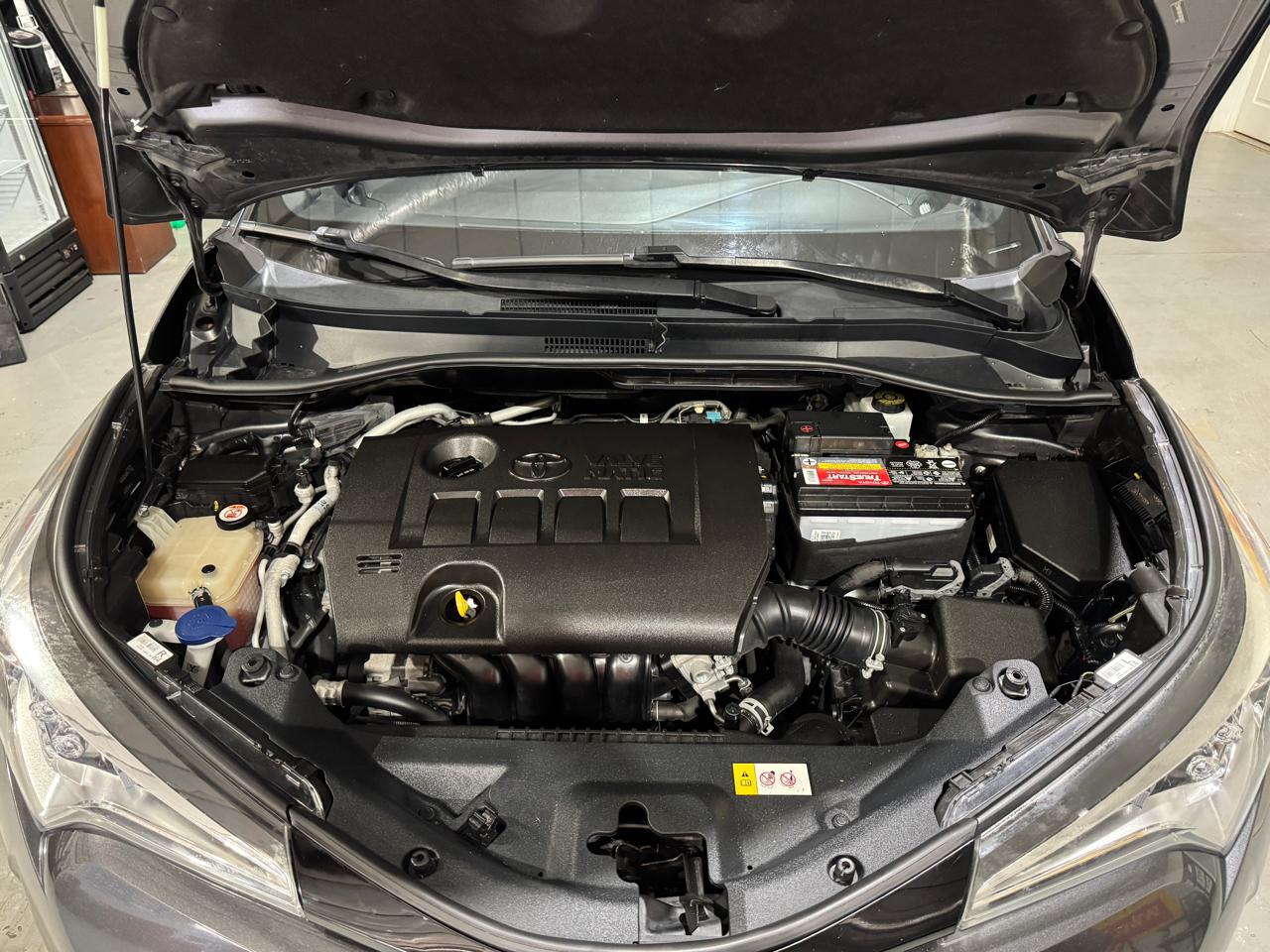 Toyota C-HR LE 2019