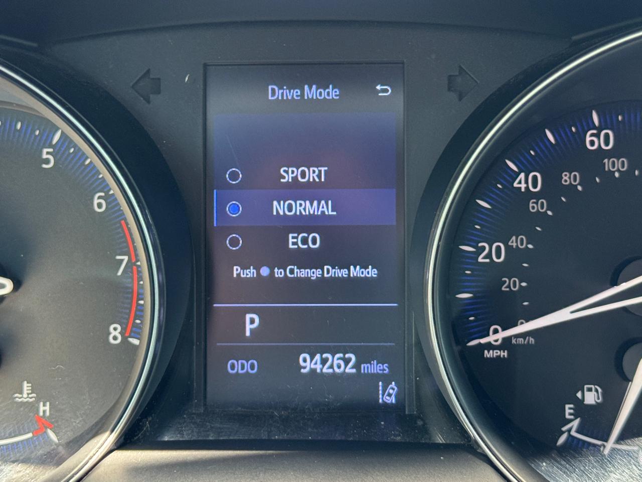 Toyota C-HR LE 2019