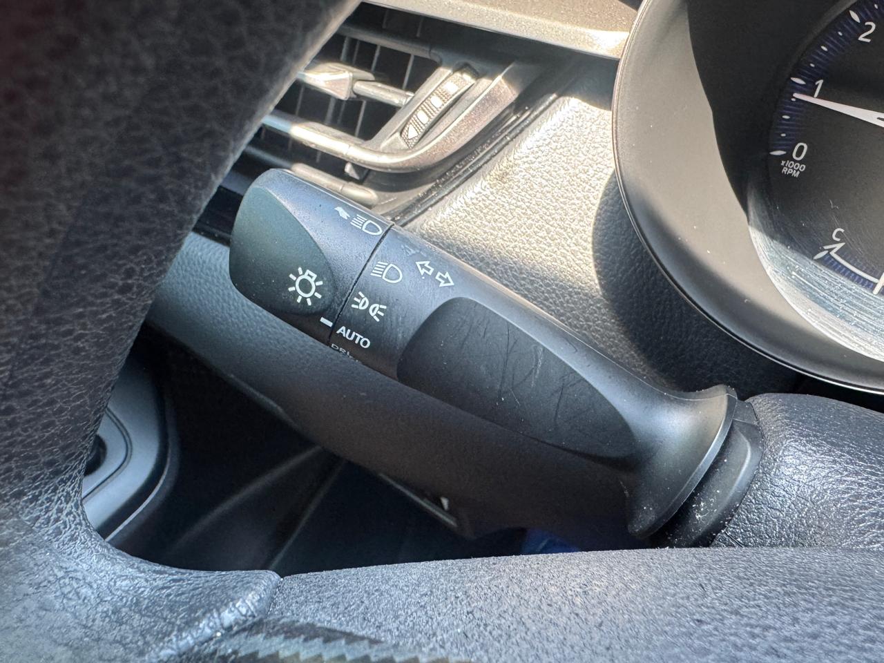 Toyota C-HR LE 2019