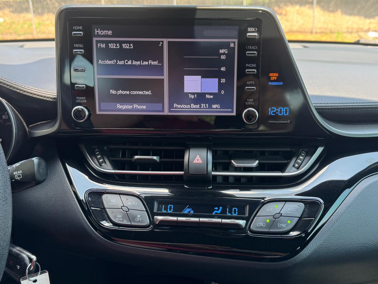 Toyota C-HR LE 2019