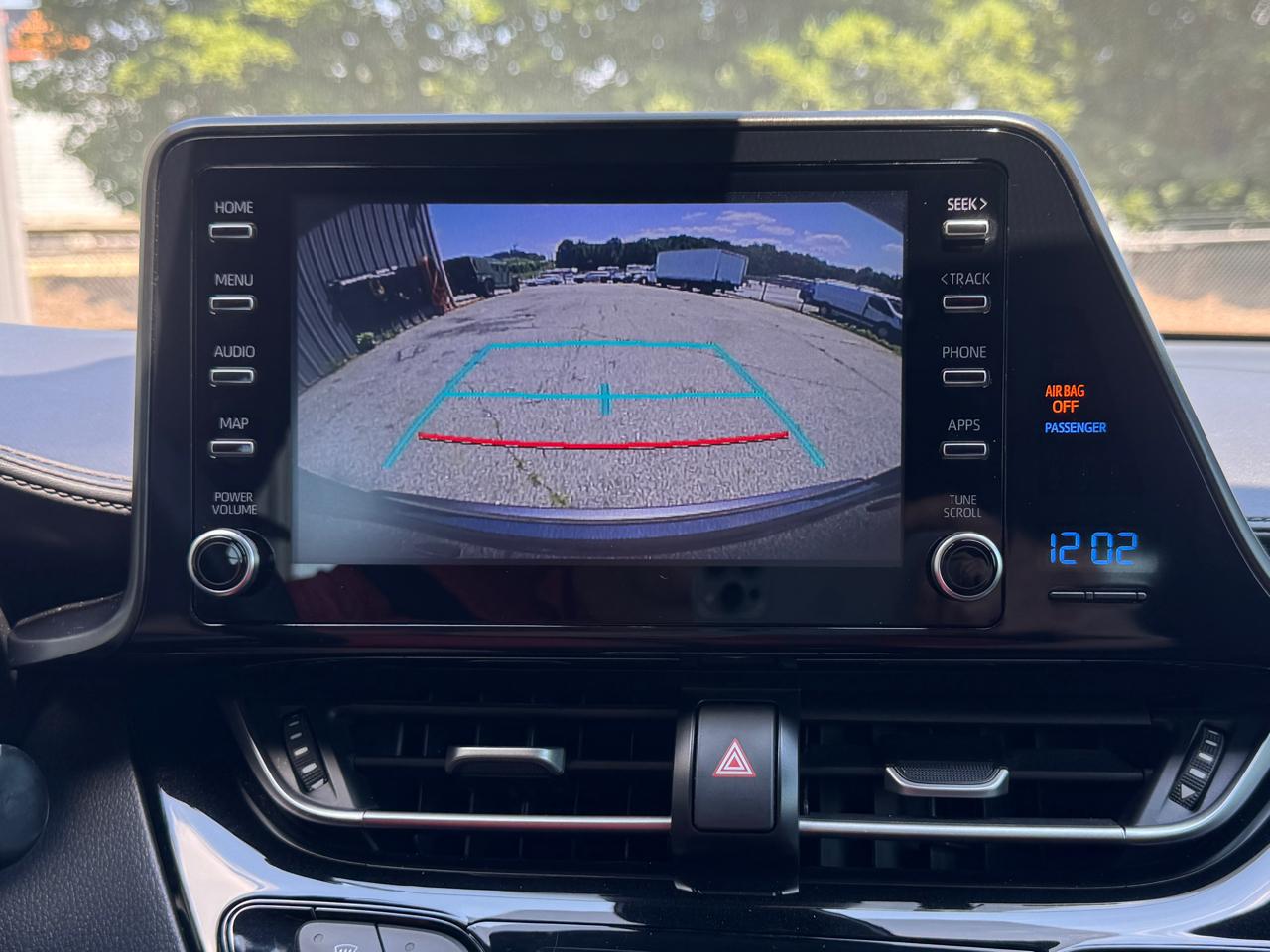 Toyota C-HR LE 2019
