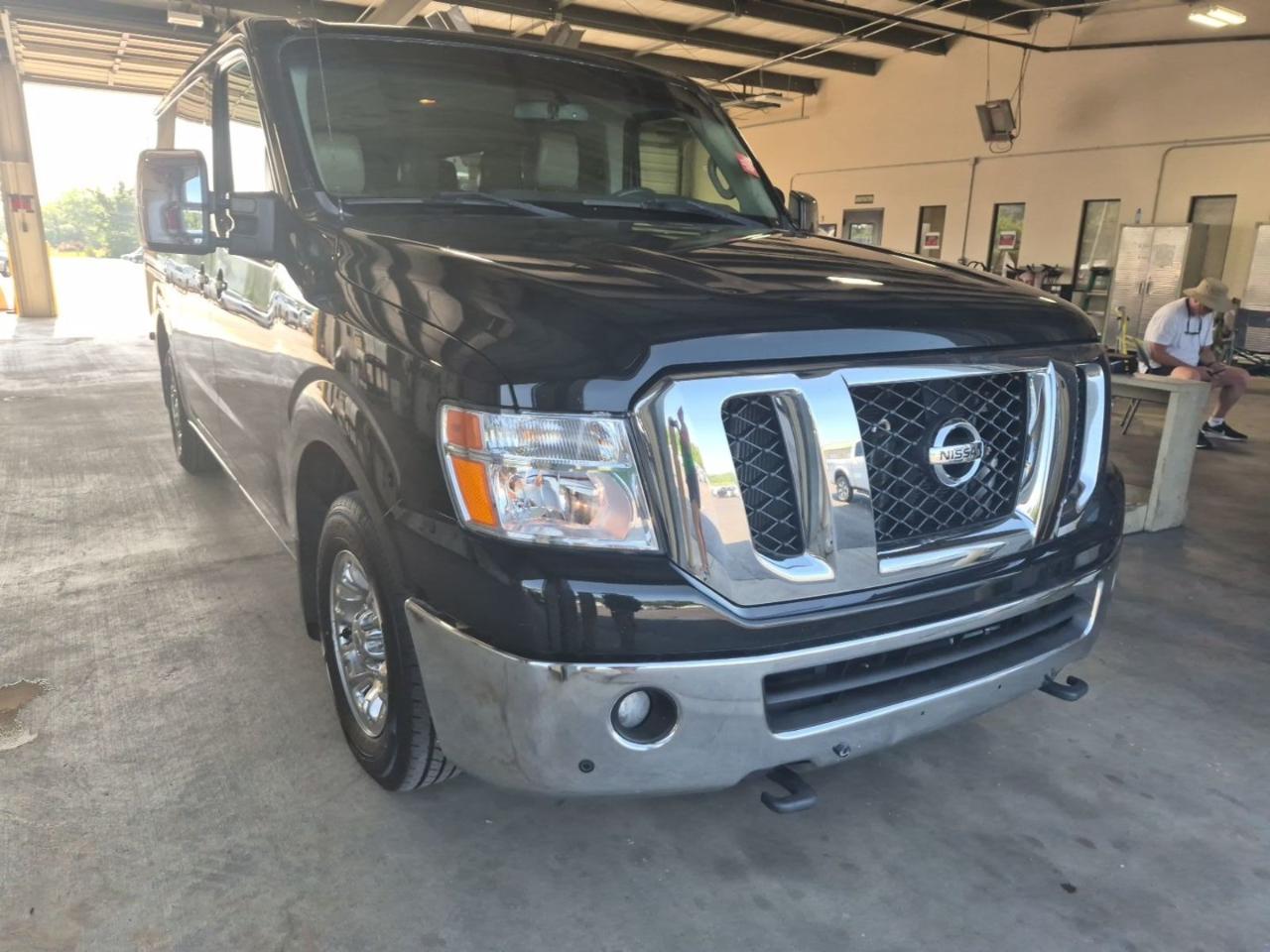 Nissan NV Passenger NV3500 HD SL V8 2015