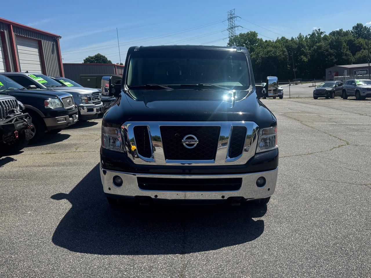 Nissan NV Passenger  2015
