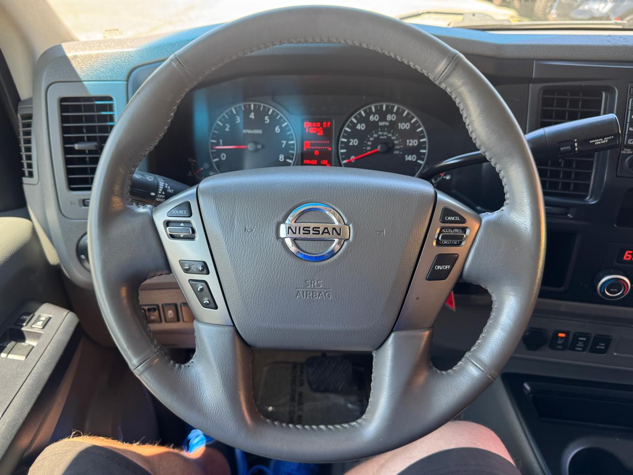 Nissan NV Passenger  2015