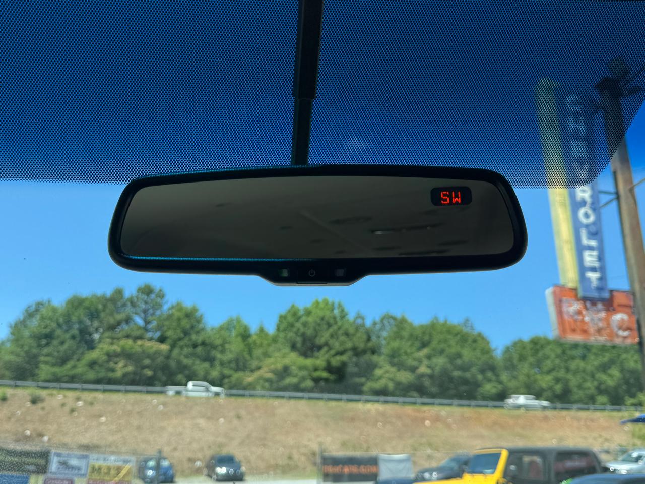 Nissan NV Passenger  2015