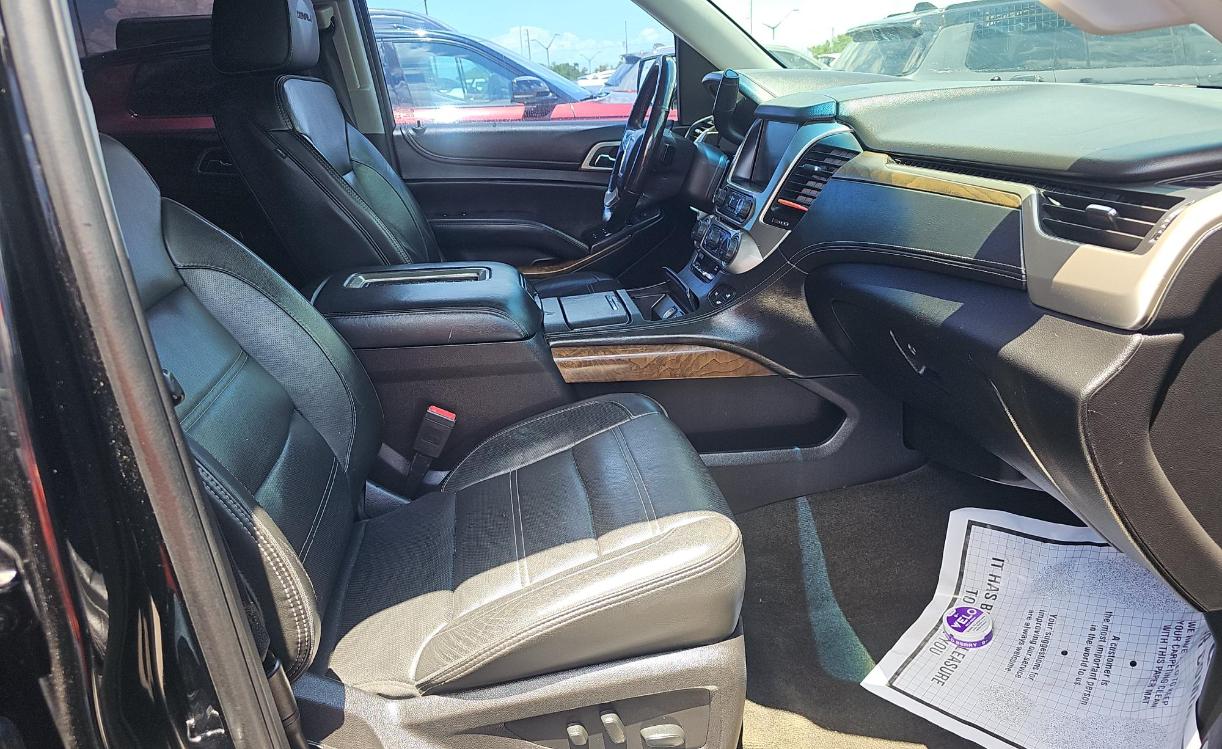 GMC Yukon XL Denali 4WD 2018