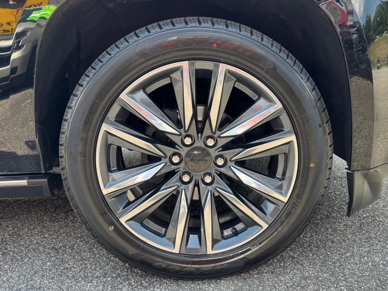 GMC Yukon XL Denali 4WD 2018