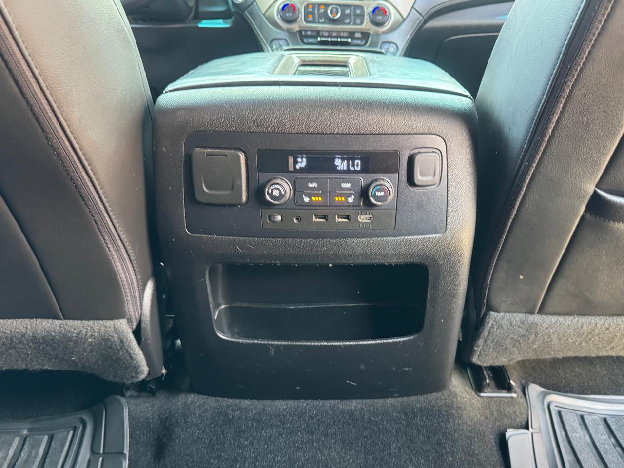 GMC Yukon XL Denali 4WD 2018