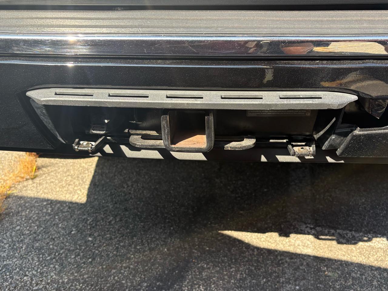 GMC Yukon XL Denali 4WD 2018