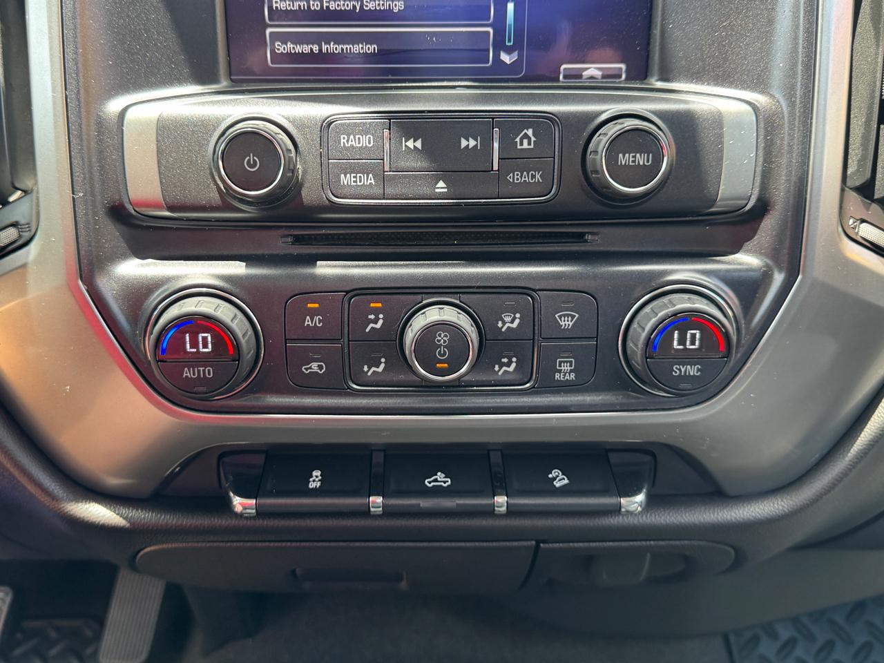 Chevrolet Silverado 2500HD  2015