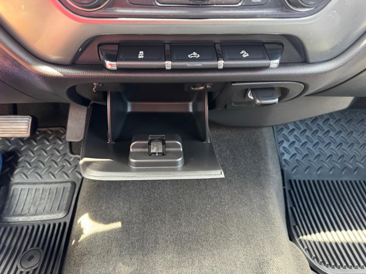 Chevrolet Silverado 2500HD  2015