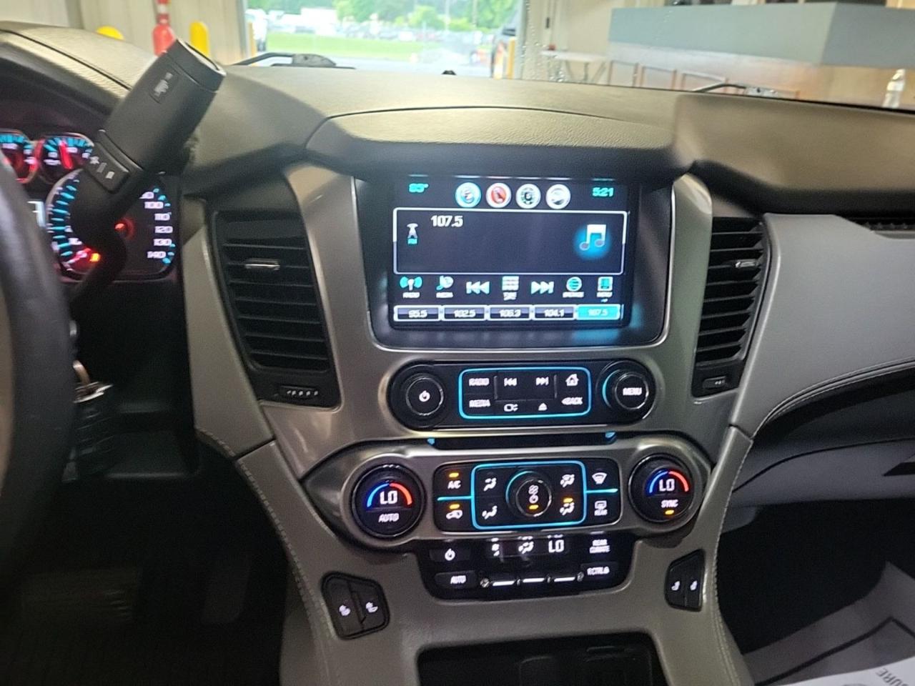 Chevrolet Suburban LT 2020