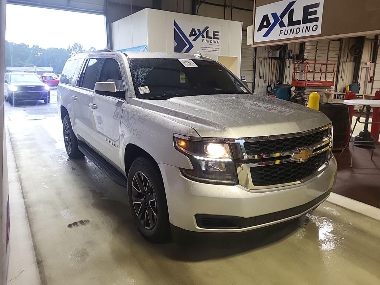 Chevrolet Suburban LT 2020