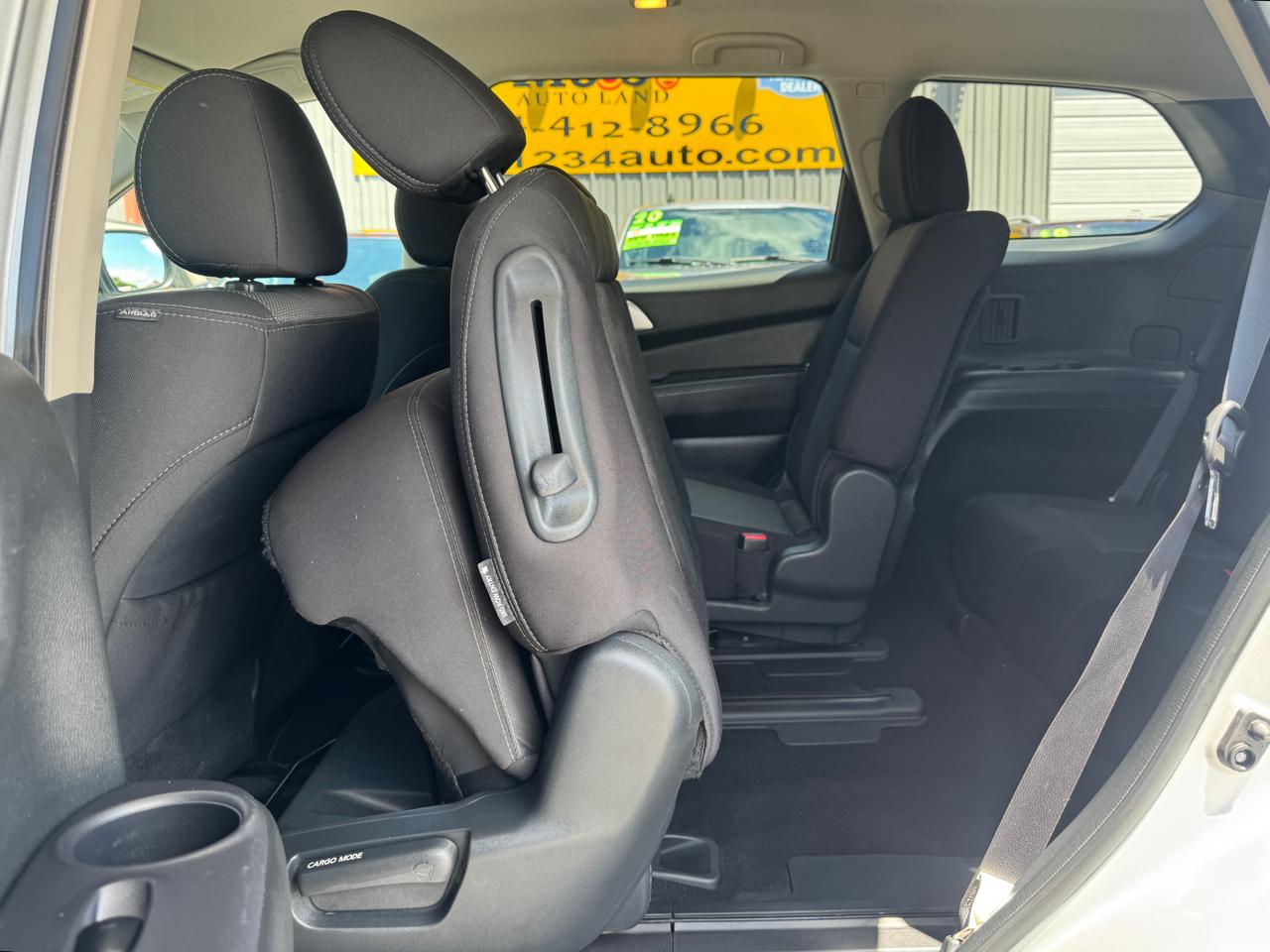 Nissan Pathfinder S 2020