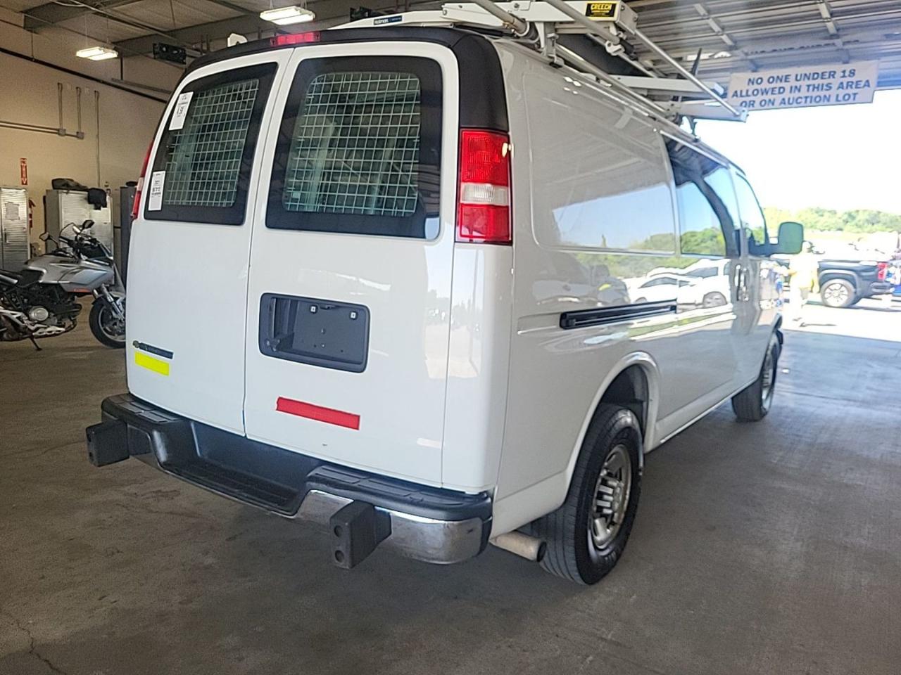 Chevrolet Express  2021