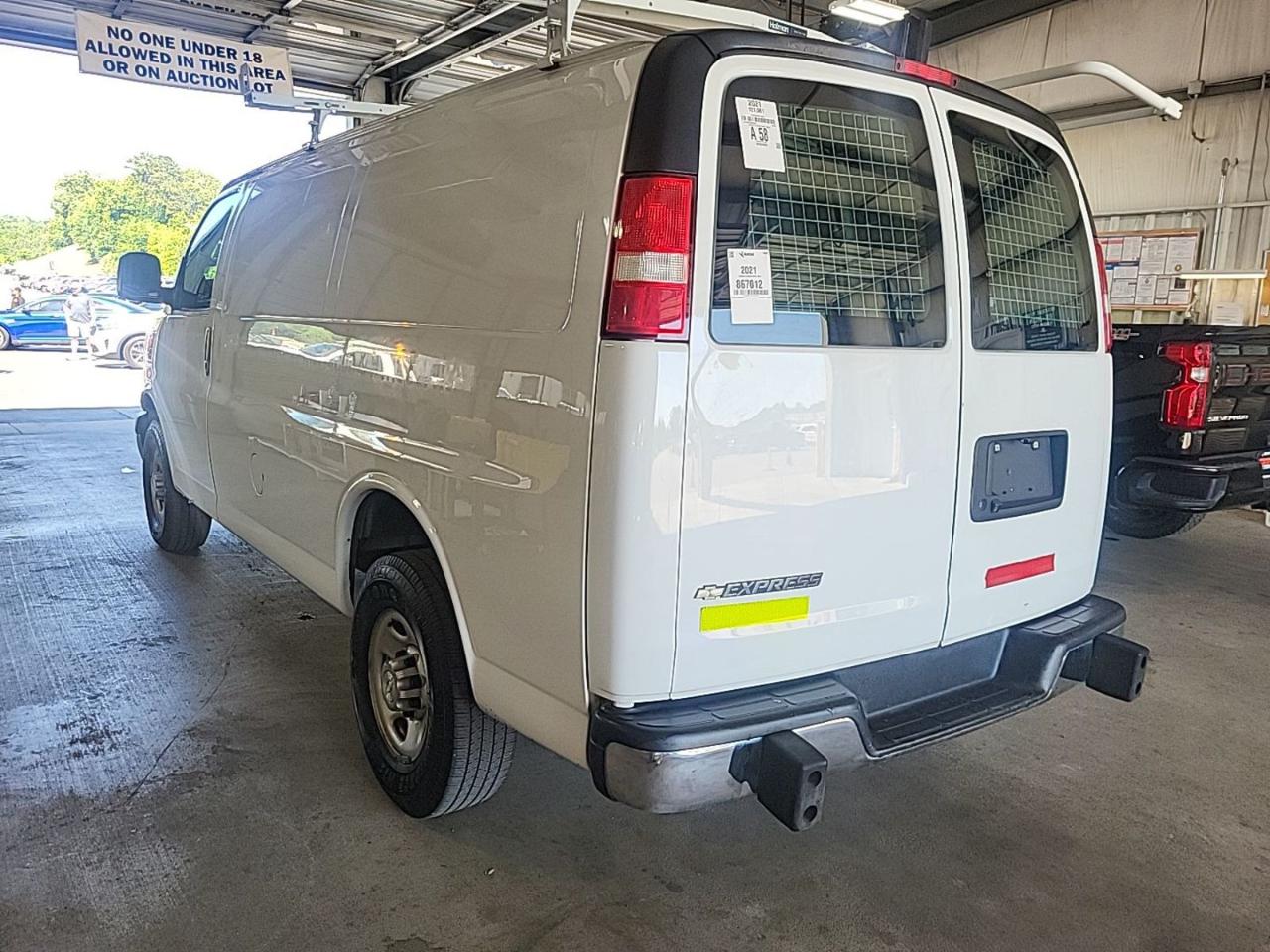 Chevrolet Express  2021