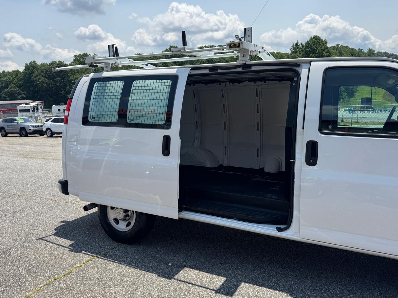 Chevrolet Express  2021