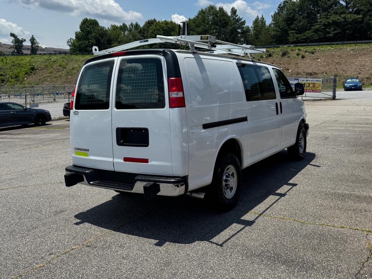 Chevrolet Express  2021