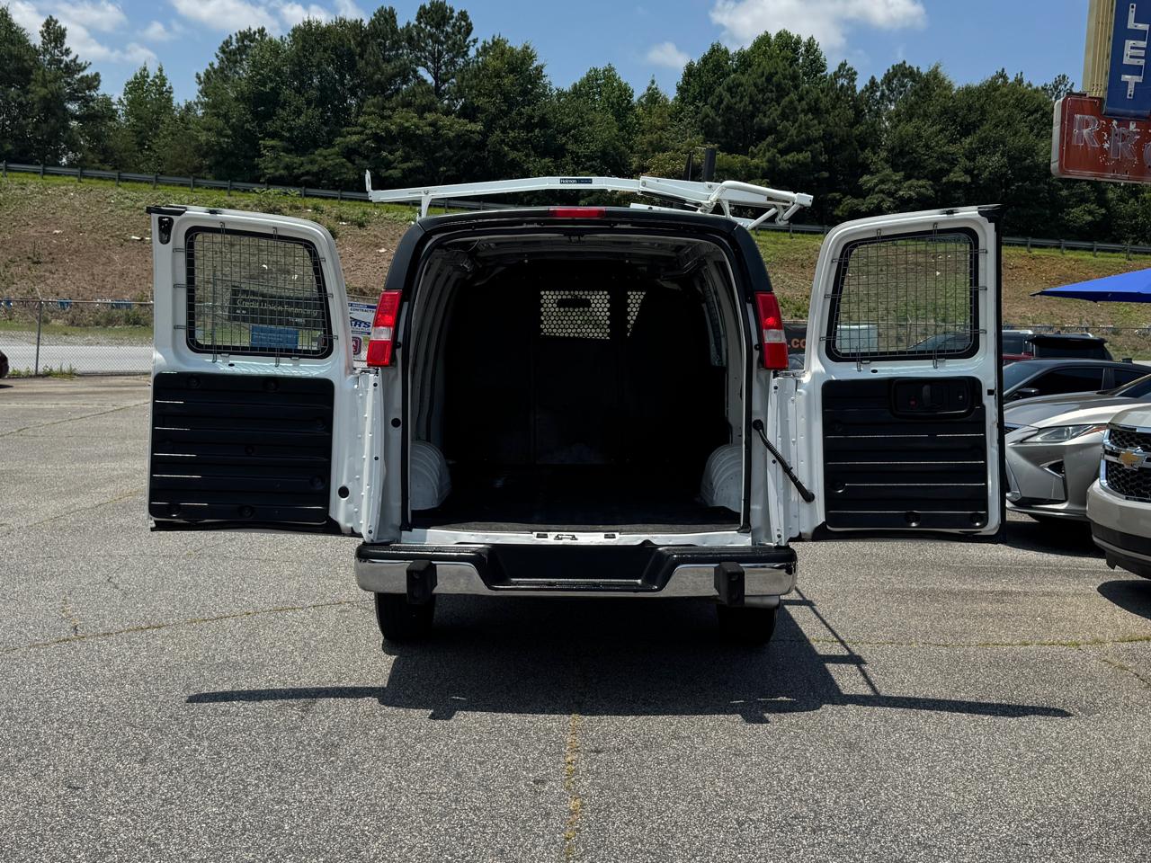 Chevrolet Express  2021