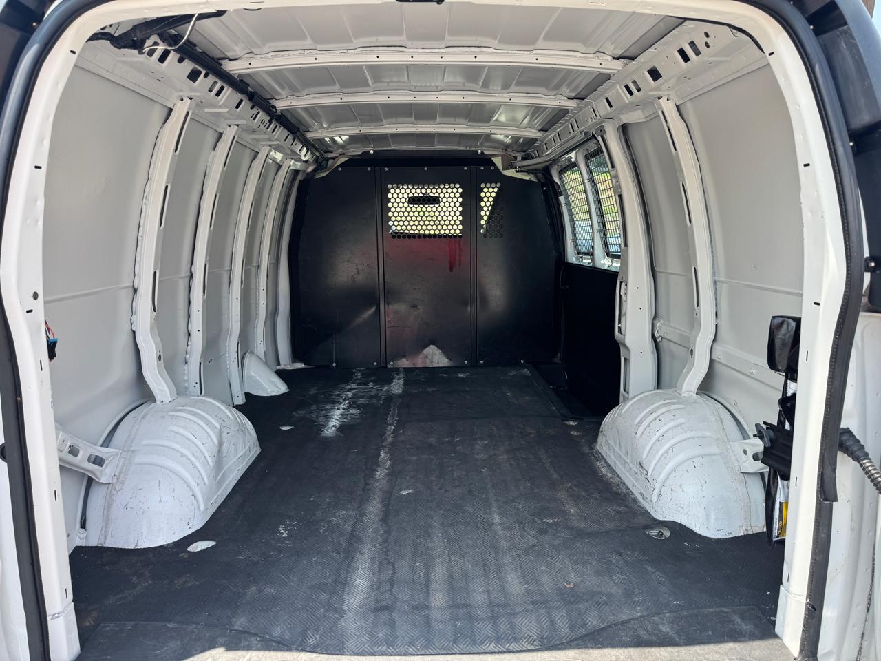 Chevrolet Express  2021
