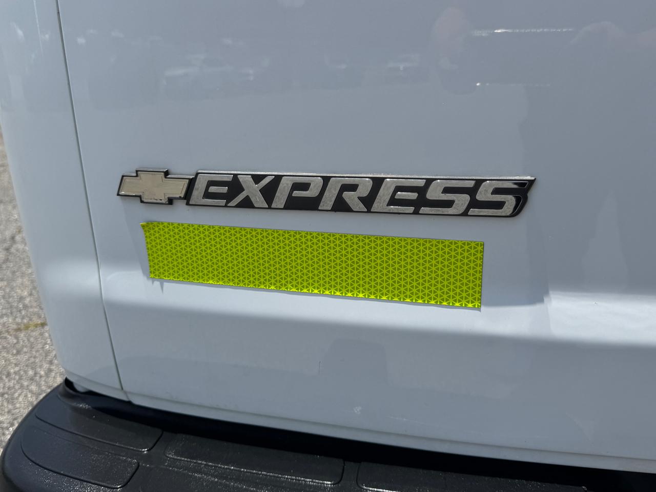 Chevrolet Express  2021
