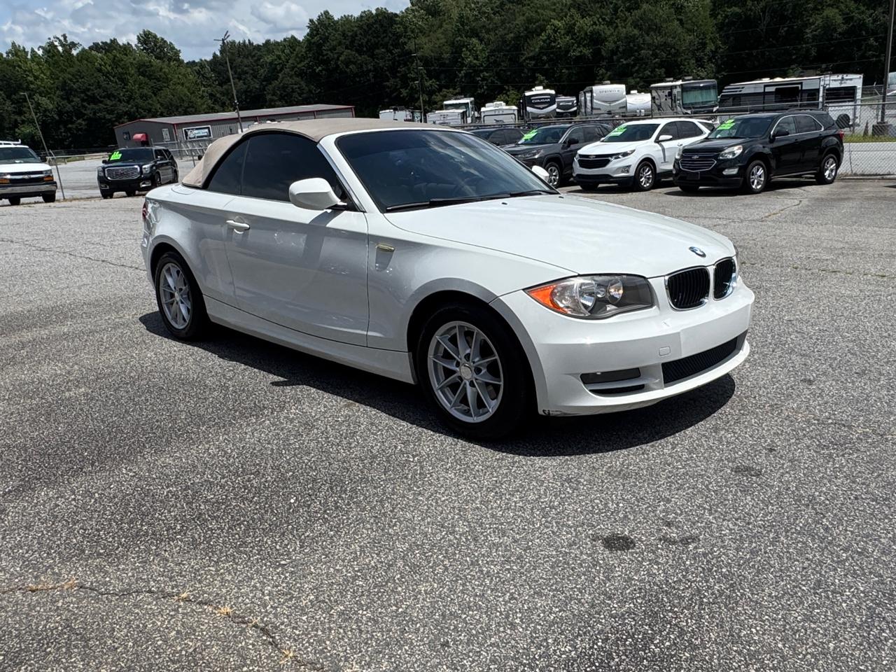 BMW 1-Series 128i Convertible 2011