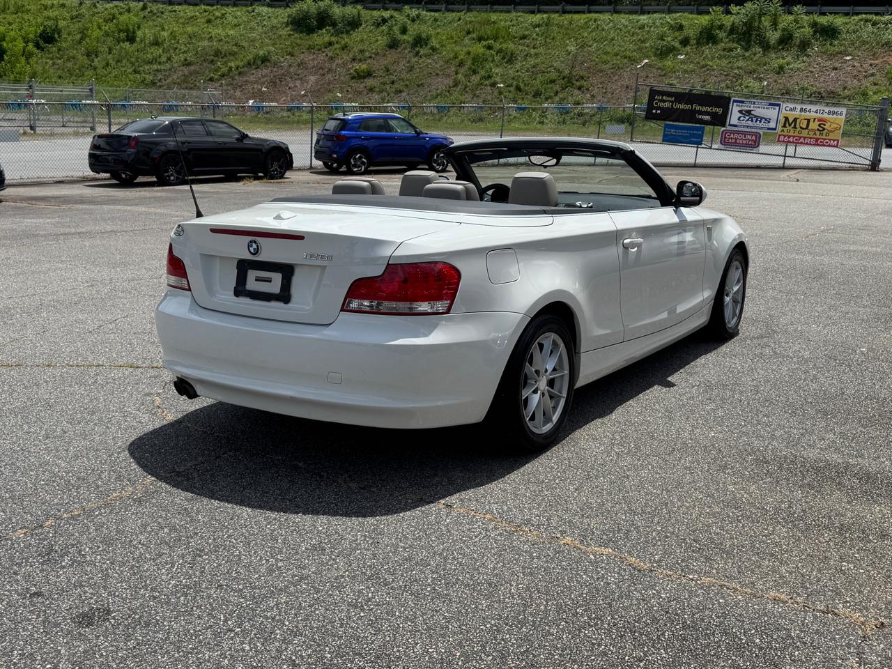 BMW 1-Series 128i Convertible 2011