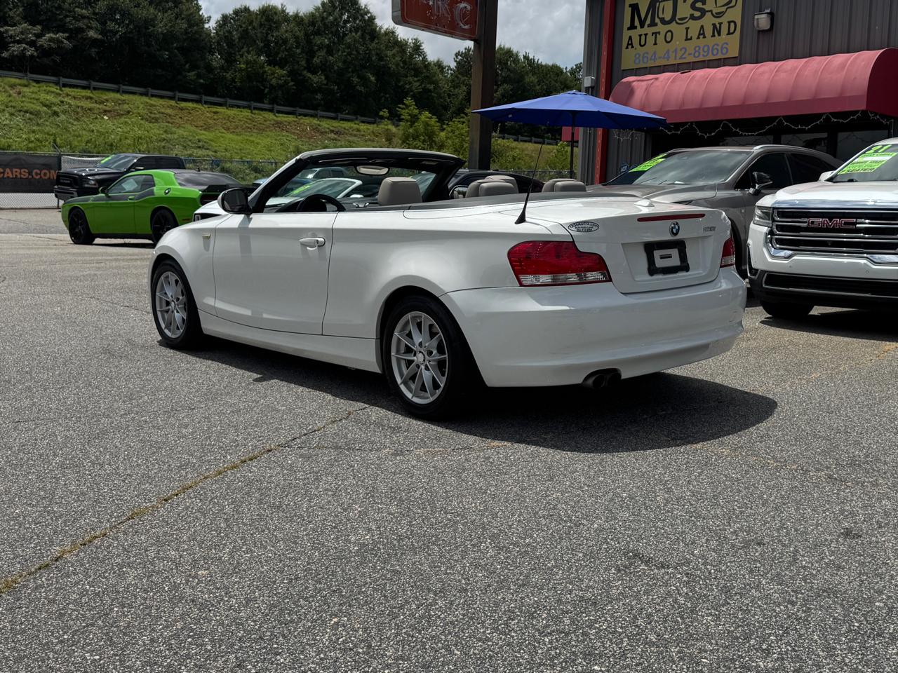 BMW 1-Series 128i Convertible 2011