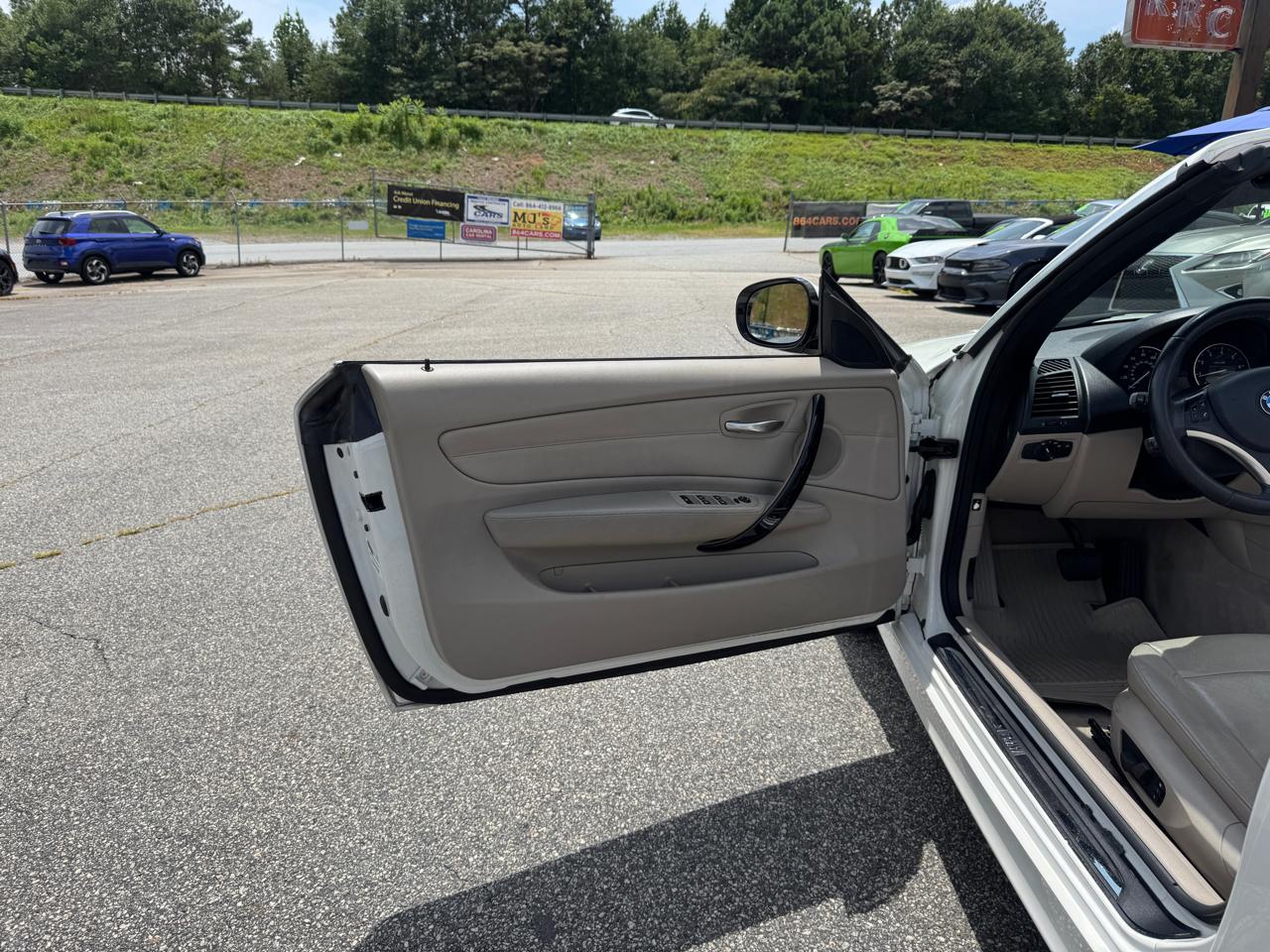 BMW 1-Series 128i Convertible 2011