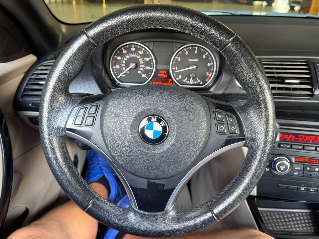 BMW 1-Series 128i Convertible 2011