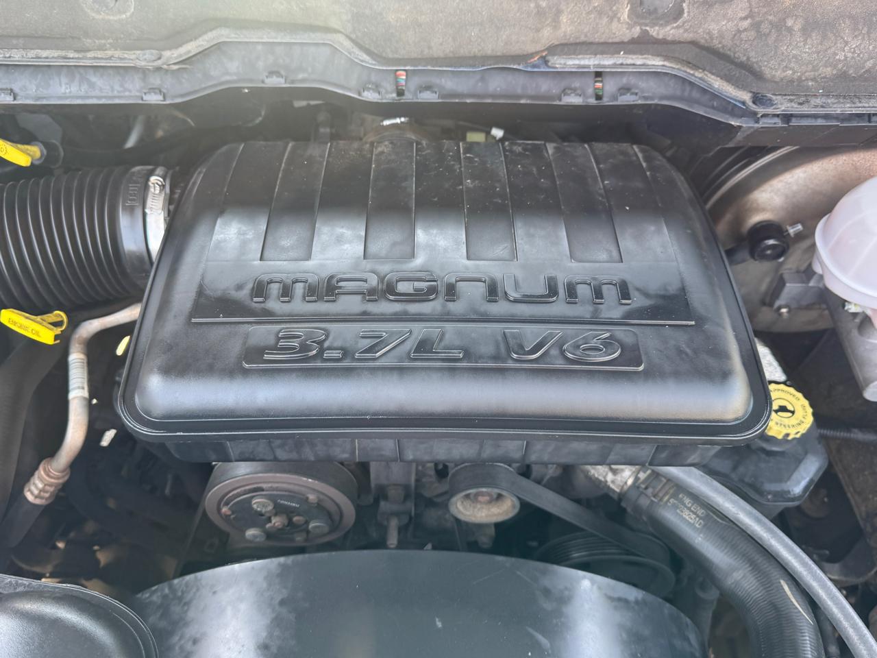 Dodge Ram 1500 ST Quad Cab 2003