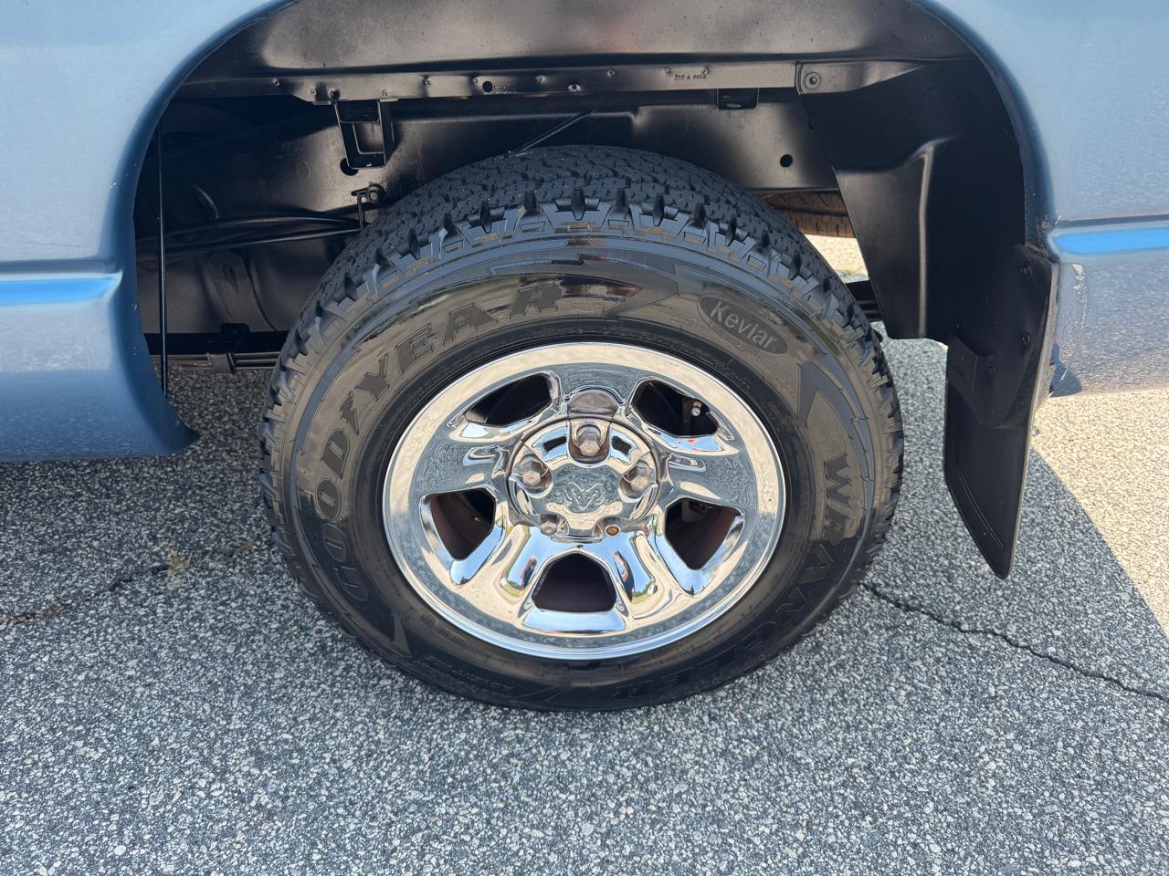Dodge Ram 1500 ST Quad Cab 2003