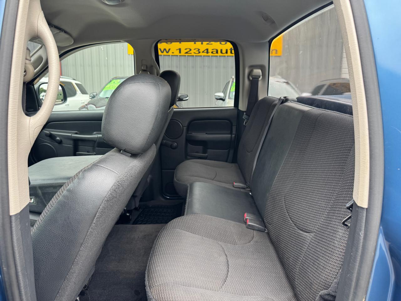 Dodge Ram 1500 ST Quad Cab 2003