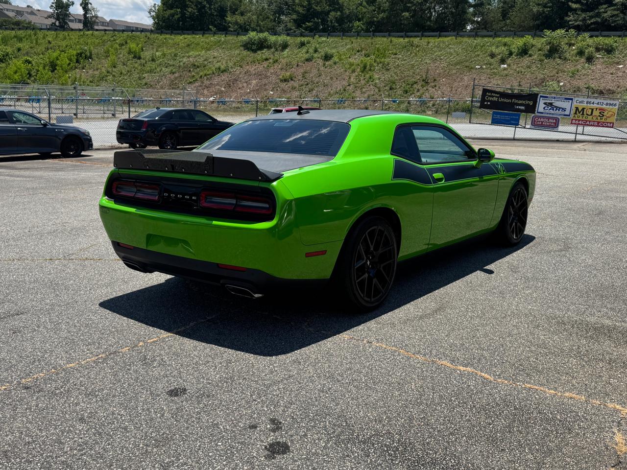 Dodge Challenger  2017