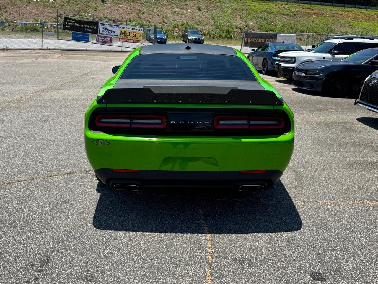 Dodge Challenger  2017