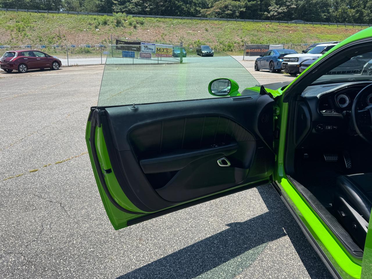 Dodge Challenger  2017