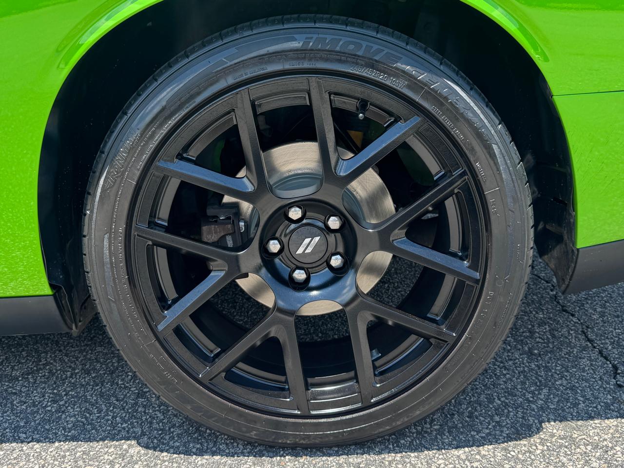 Dodge Challenger  2017