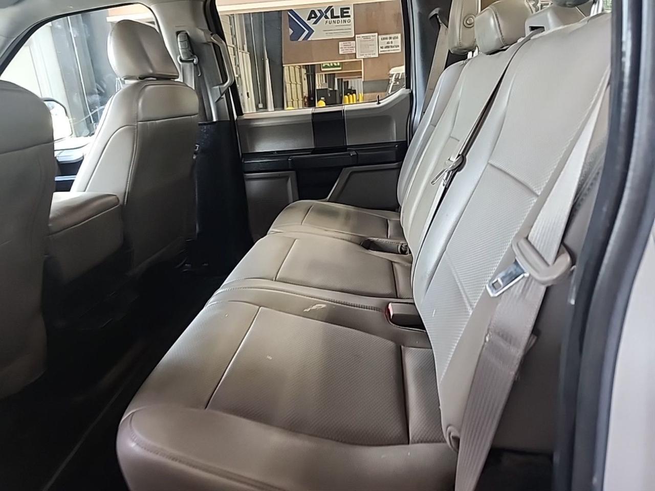 Ford F-150 XL SuperCrew 4WD 2018