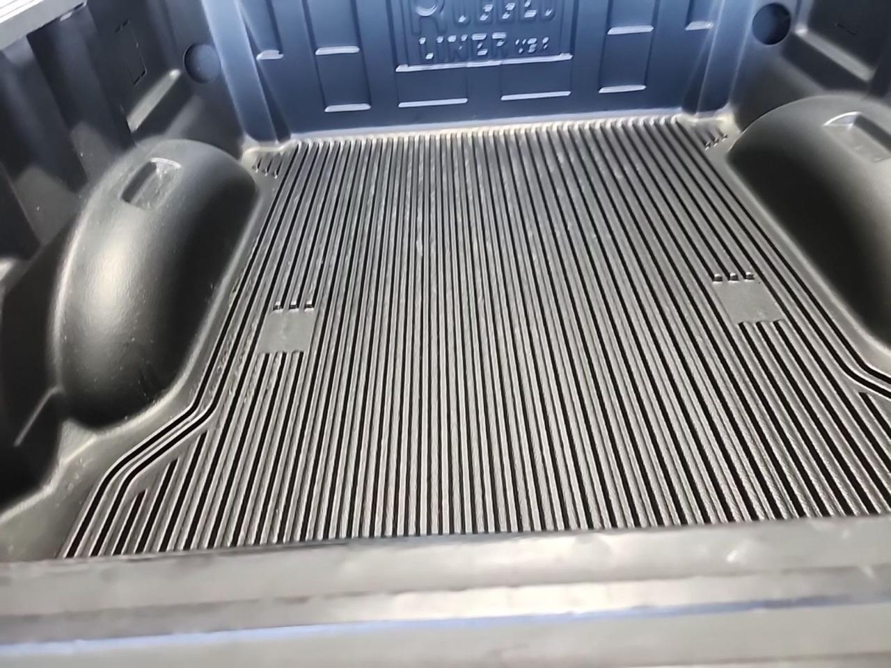 Ford F-150 XL SuperCrew 4WD 2018