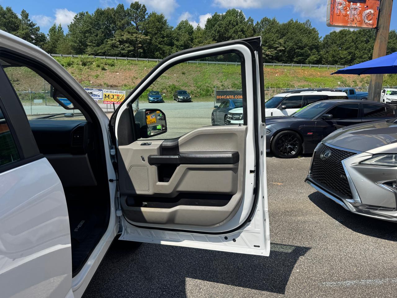 Ford F-150 XL SuperCrew 4WD 2018