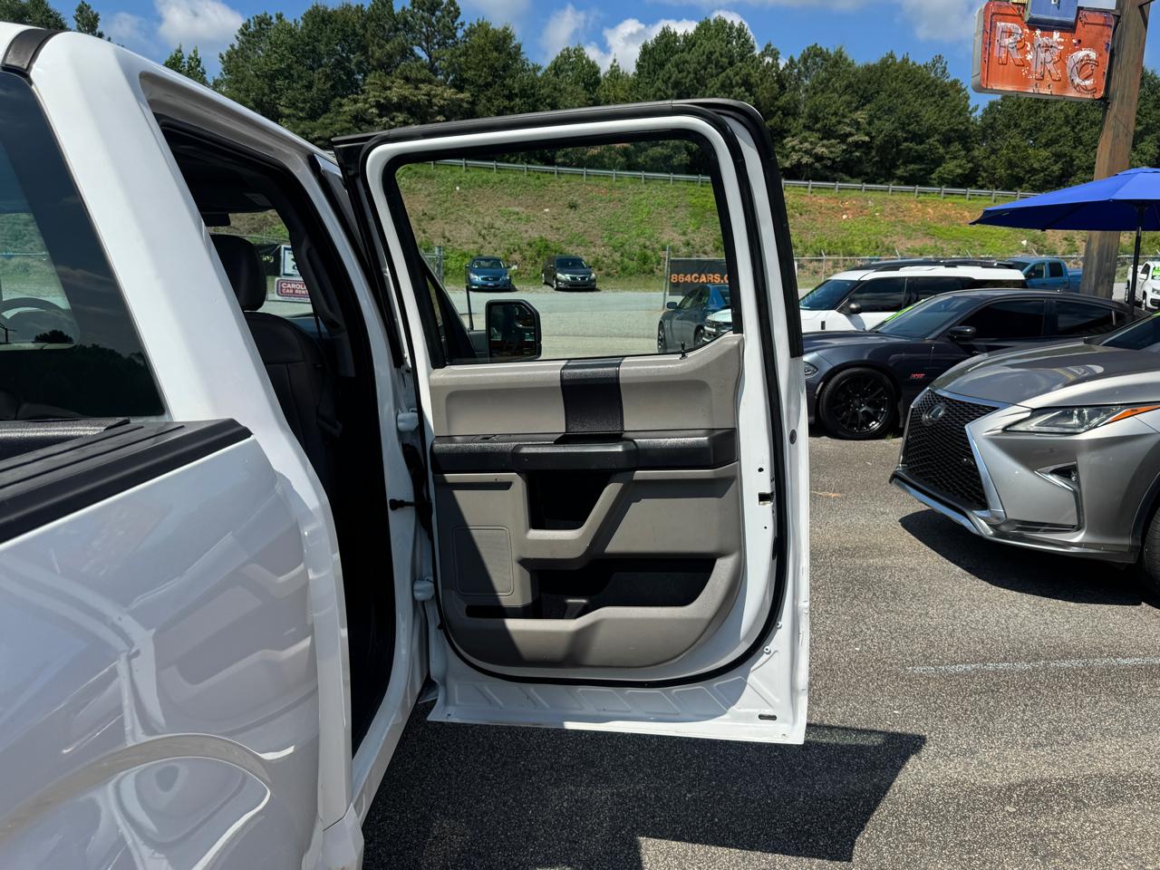 Ford F-150 XL SuperCrew 4WD 2018
