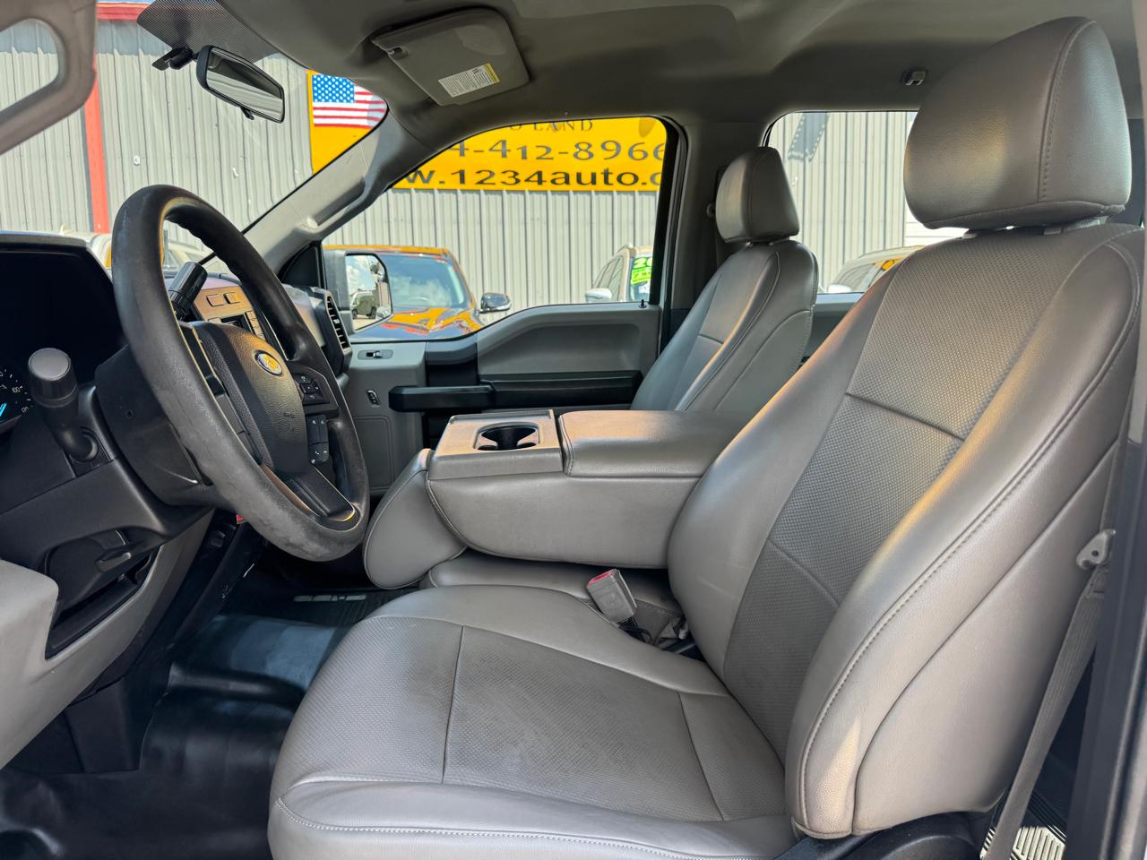 Ford F-150 XL SuperCrew 4WD 2018